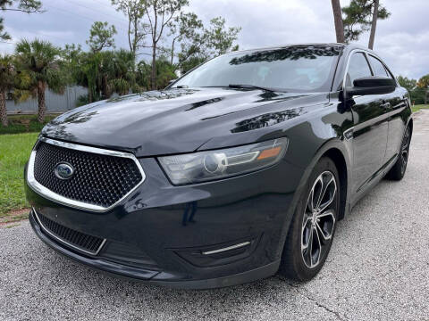 2016 Ford Taurus for sale at FONS AUTO SALES CORP in Orlando FL