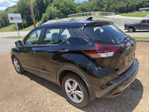 2022 Nissan Kicks S