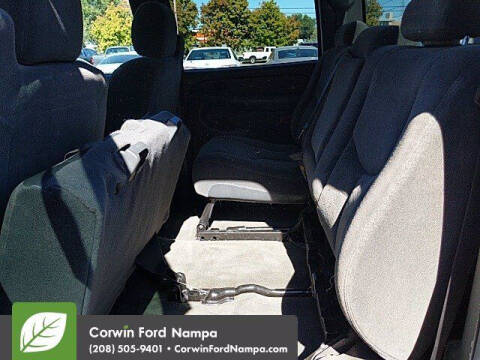 2004 Chevrolet Silverado 2500 LS