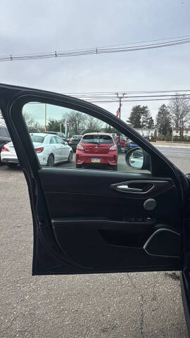 2019 Alfa Romeo Giulia Ti Sport Carbon