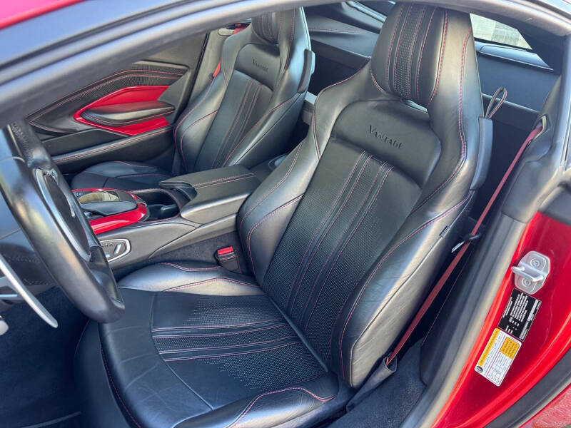 2019 Aston Martin Vantage