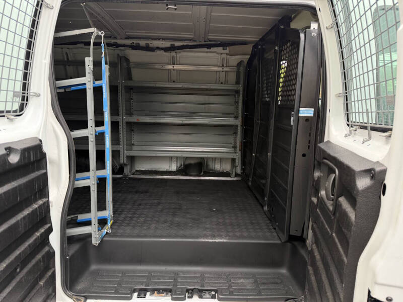 2020 Chevrolet Express 2500
