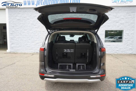2023 Kia Carnival EX