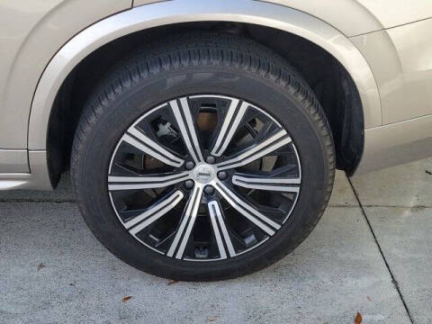 2024 Volvo XC90 B5 Core Bright Theme