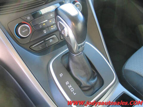 2017 Ford C-MAX Hybrid SE