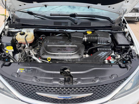 2019 Chrysler Pacifica Touring L