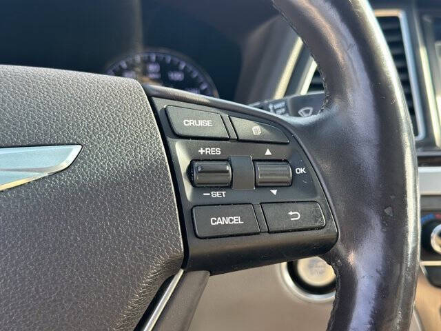 2015 Hyundai Genesis