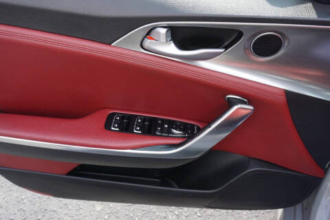 2022 Kia Stinger GT1