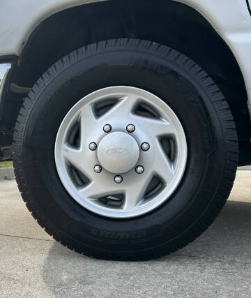 2014 Ford E-Series E-350 SD XL