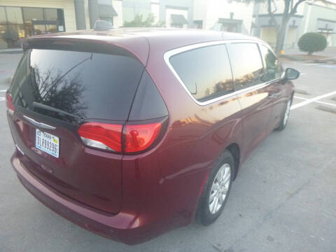 2019 Chrysler Pacifica L