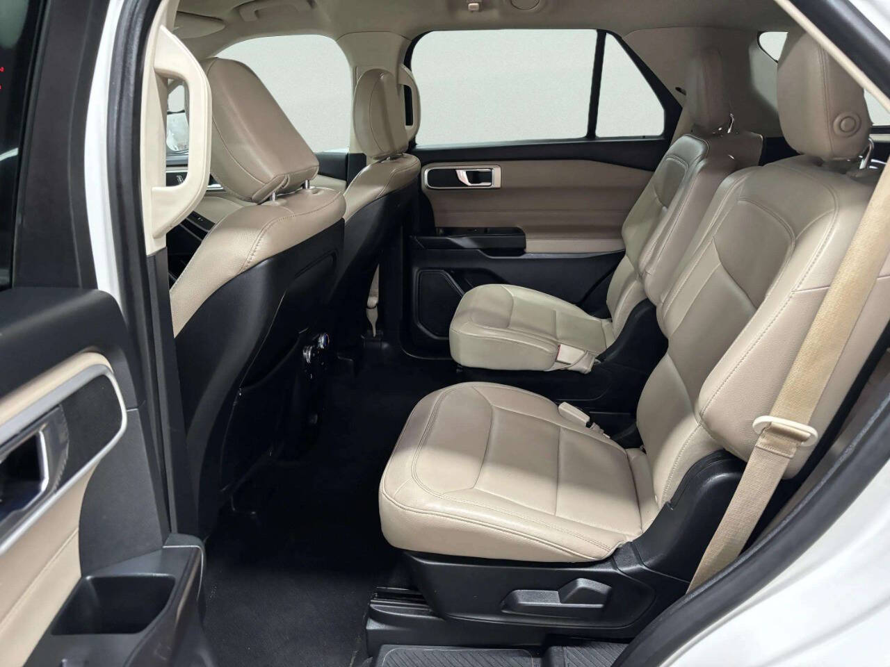 FordExplorer17
