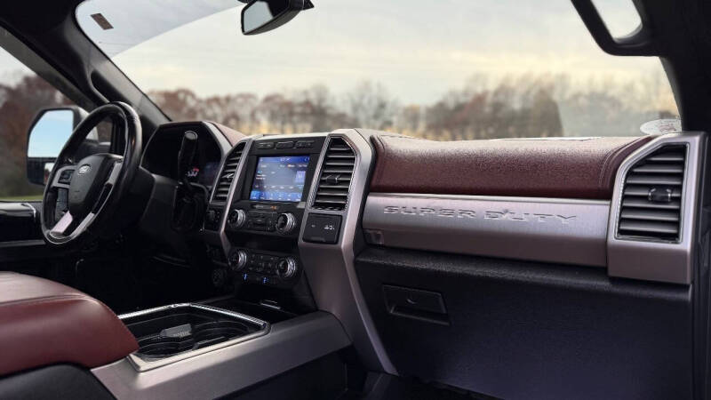 2020 Ford F-350 Super Duty Platinum