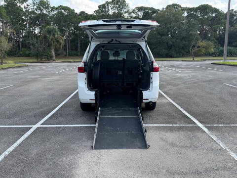 2018 Toyota Sienna L 7-Passenger