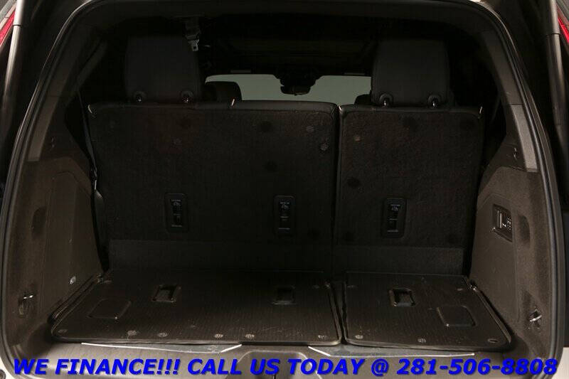 2023 Cadillac Escalade Premium Luxury