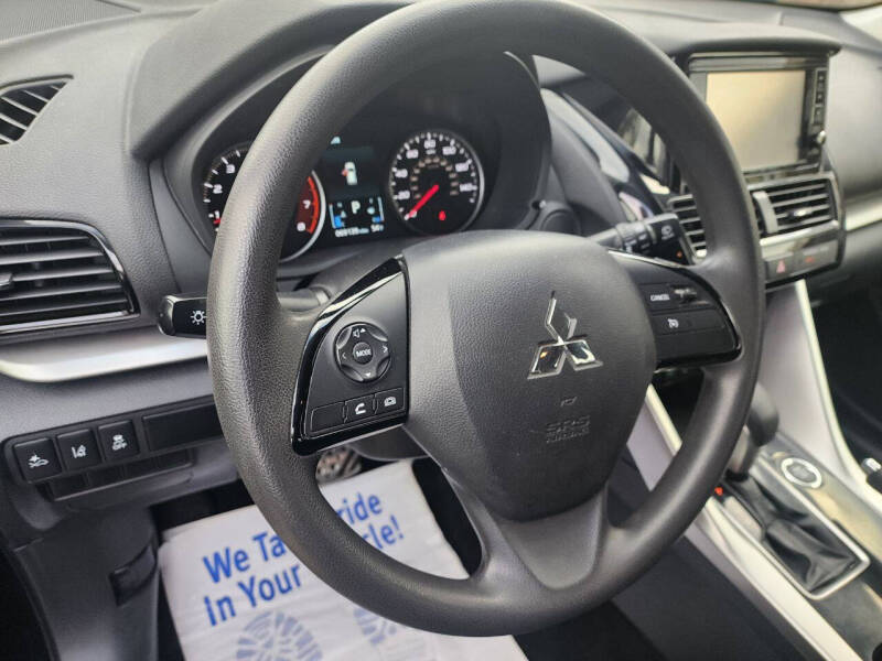 2022 Mitsubishi Eclipse Cross ES