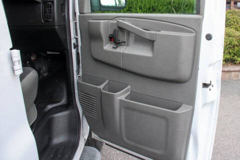 2020 GMC Savana 2500