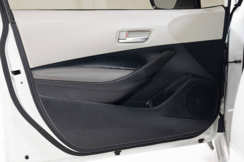 2020 Toyota Corolla Hybrid LE