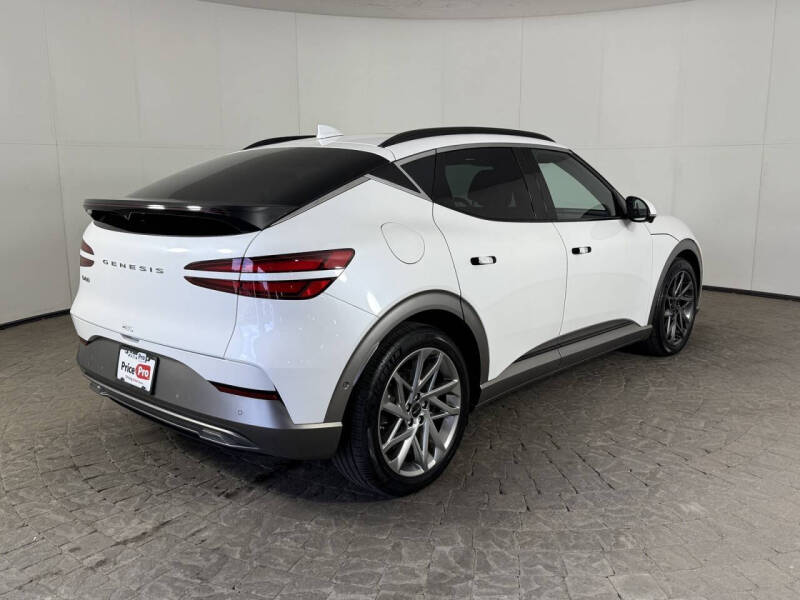 2023 Genesis GV60 Advanced