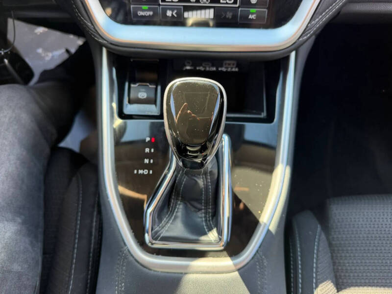 2024 Subaru Outback Premium
