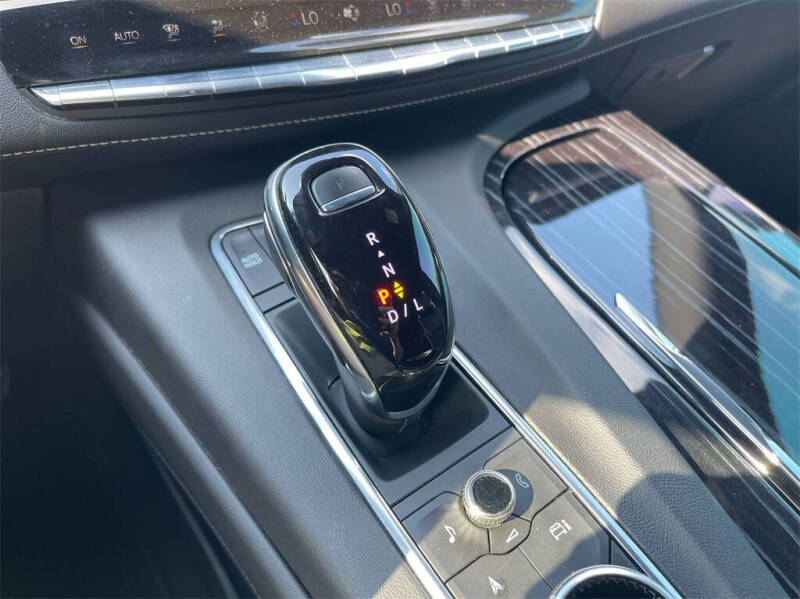 2022 Cadillac Escalade Sport