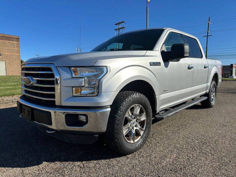 2015 Ford F-150 XLT's photo