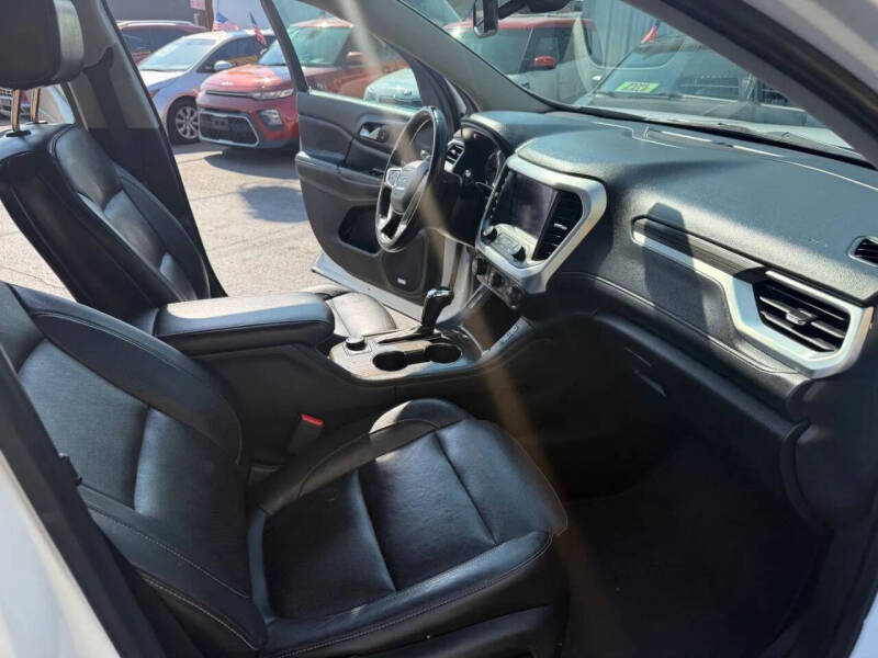 2018 GMC Acadia SLT-1