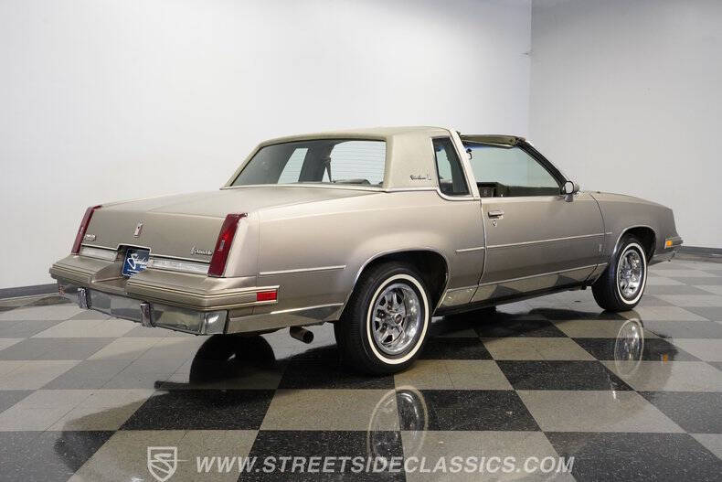 1984 Oldsmobile Cutlass Supreme Brougham