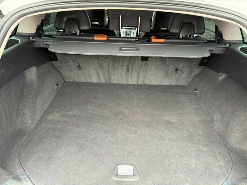 2018 Volvo V60 Cross Country T5 Premier