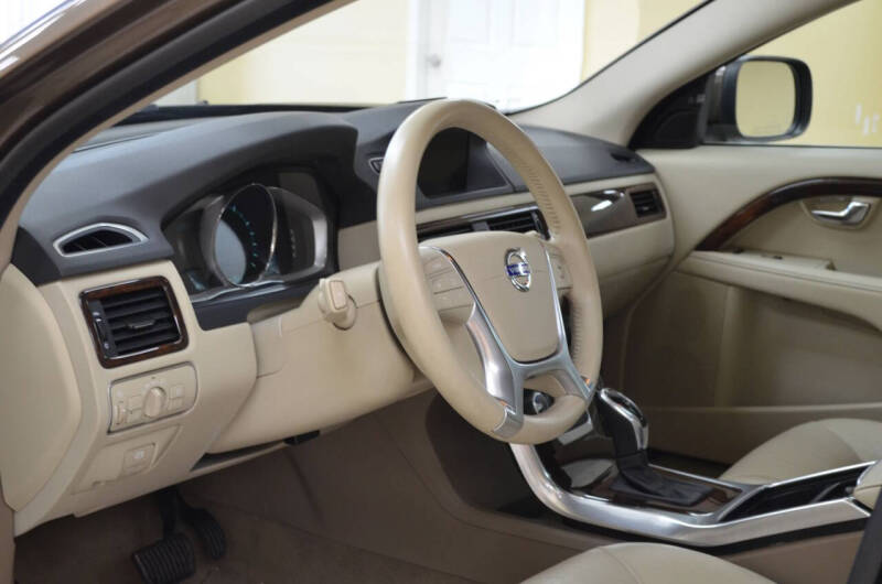 2015 Volvo XC70 3.2 Platinum