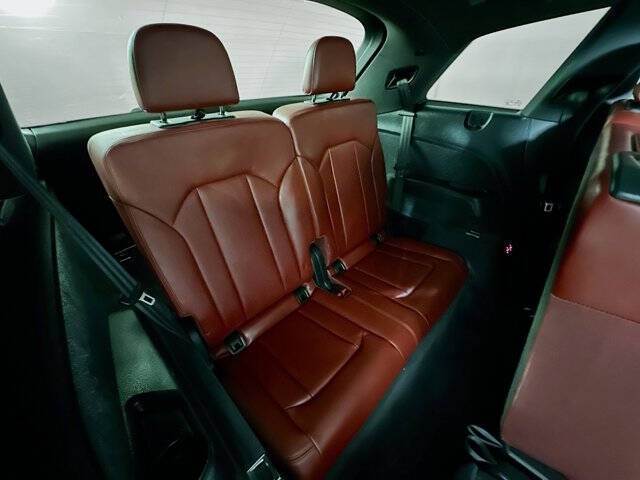 2020 Audi SQ7 4.0T quattro Premium Plus