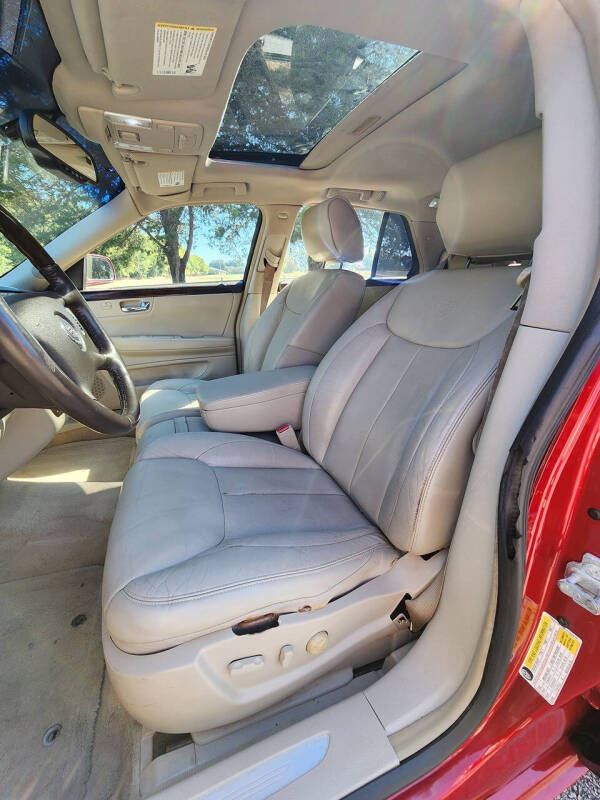 2010 Cadillac DTS Luxury Collection