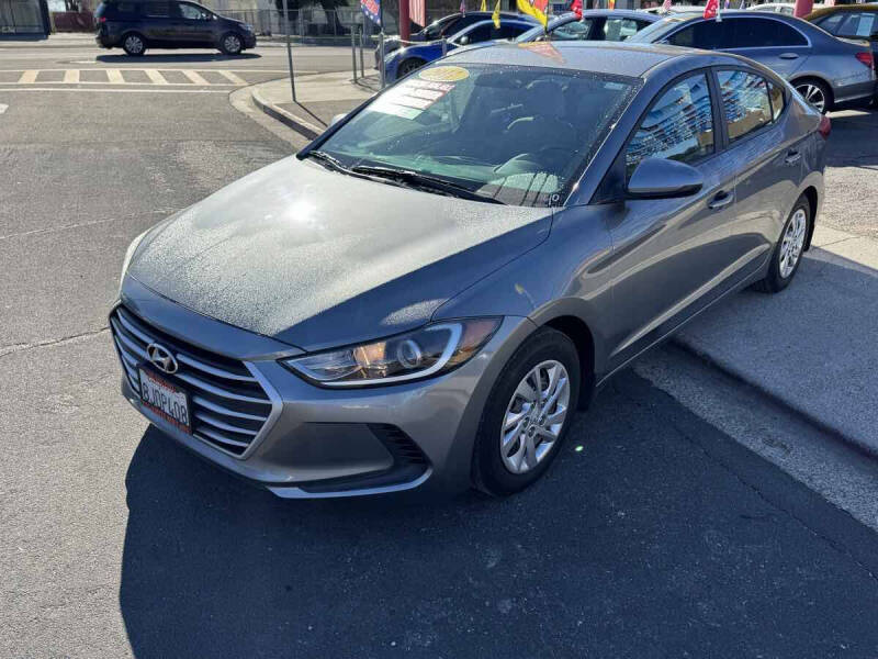 2017 Hyundai Elantra