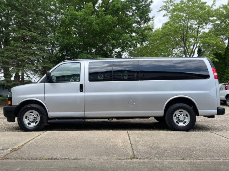 2018 Chevrolet Express LS 3500