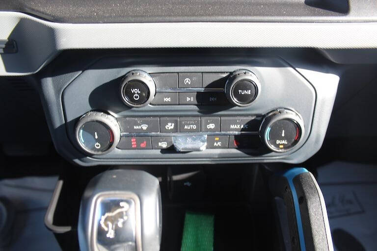 2022 Ford Bronco Black Diamond