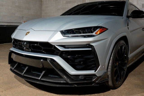 2022 Lamborghini Urus