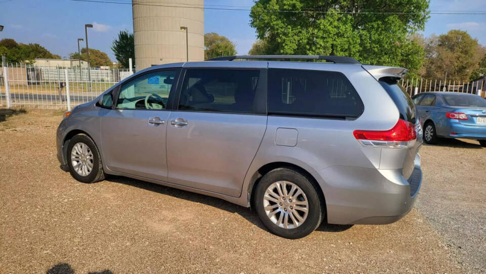 2012 Toyota Sienna for sale at AUTHE VENTURES AUTO in Red Oak, TX