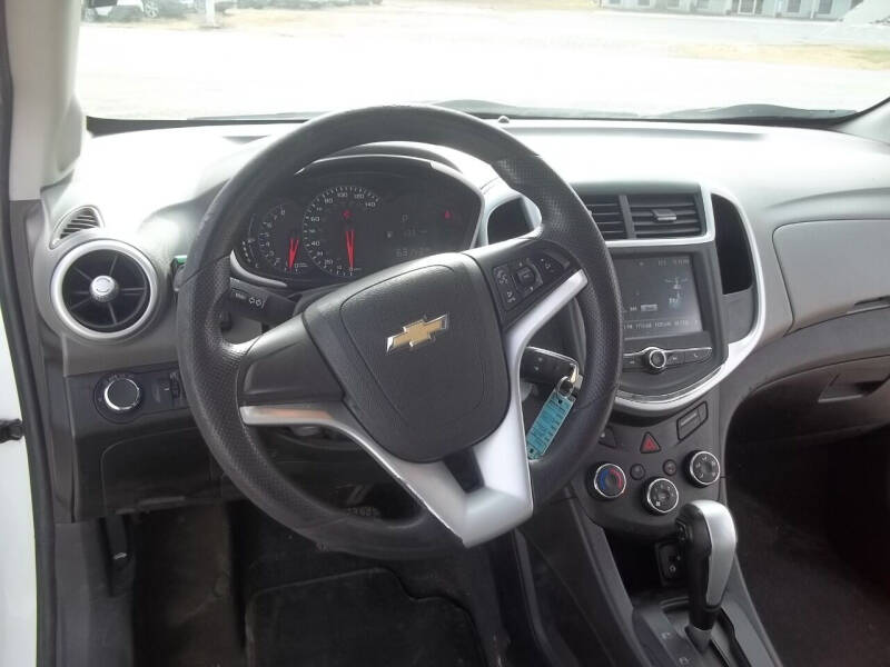 2017 Chevrolet Sonic LT Auto Fleet