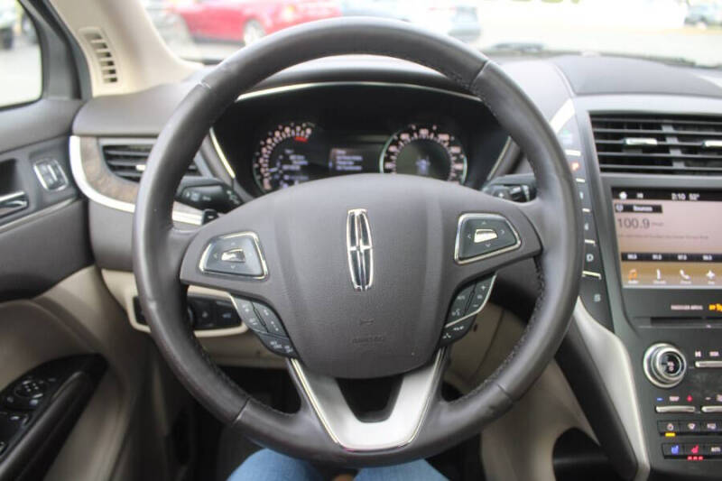 2017 Lincoln MKC Reserve