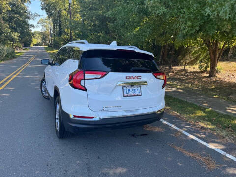 2023 GMC Terrain SLT