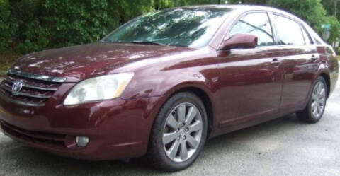 2007 Toyota Avalon for sale at FIVE FRIENDS AUTO in Wilmington DE