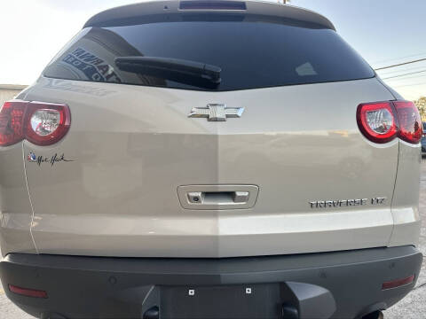 2011 Chevrolet Traverse LTZ