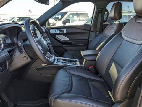 2023 Ford Explorer Platinum