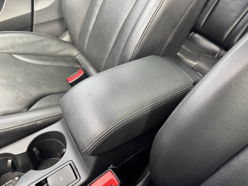 2016 Audi Q3 2.0T quattro Prestige