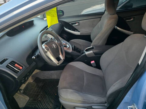 2012 Toyota Prius Plug-in Hybrid