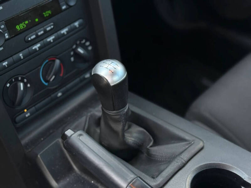 2006 Ford Mustang
