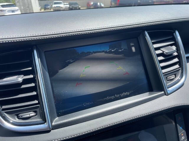 2025 Infiniti QX50 Luxe