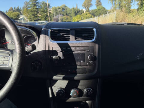 2014 Dodge Avenger SE