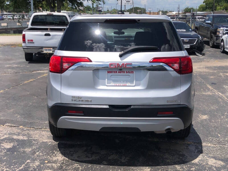 2018 GMC Acadia SL