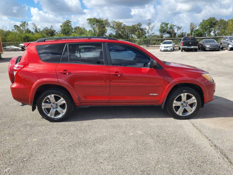 2010 Toyota RAV4 Sport photo 7