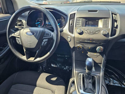 2017 Ford Edge SE